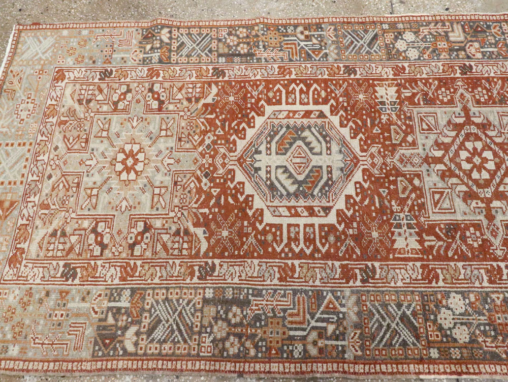 Vintage Persian Karajeh Runner, No.20449 - Galerie Shabab