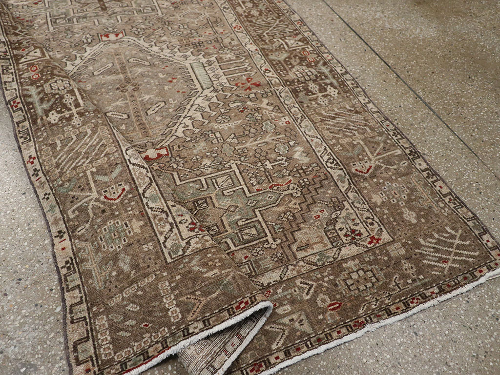 Vintage Persian Karajeh Runner, No.20450 - Galerie Shabab