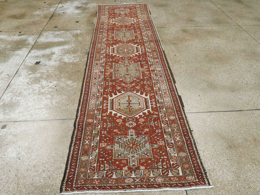 Vintage Persian Karajeh Runner, No.20454 - Galerie Shabab
