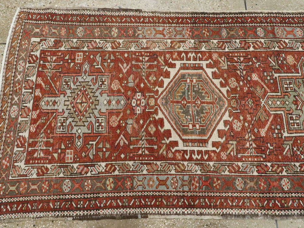 Vintage Persian Karajeh Runner, No.20454 - Galerie Shabab