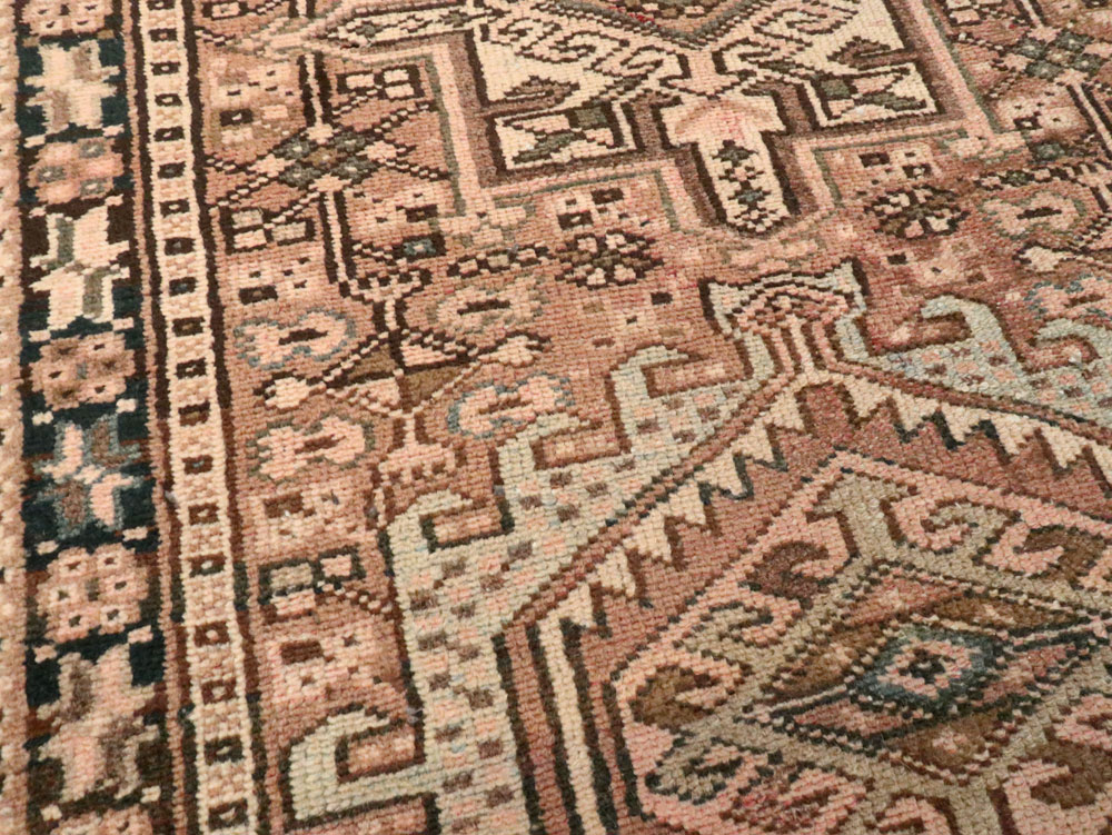 Vintage Persian Karajeh Runner, No.20468 - Galerie Shabab
