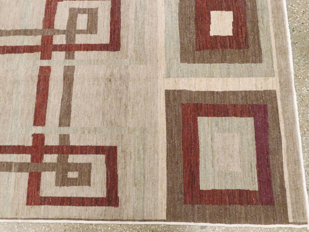 Modern Persian Tabriz Carpet, No.20475 - Galerie Shabab