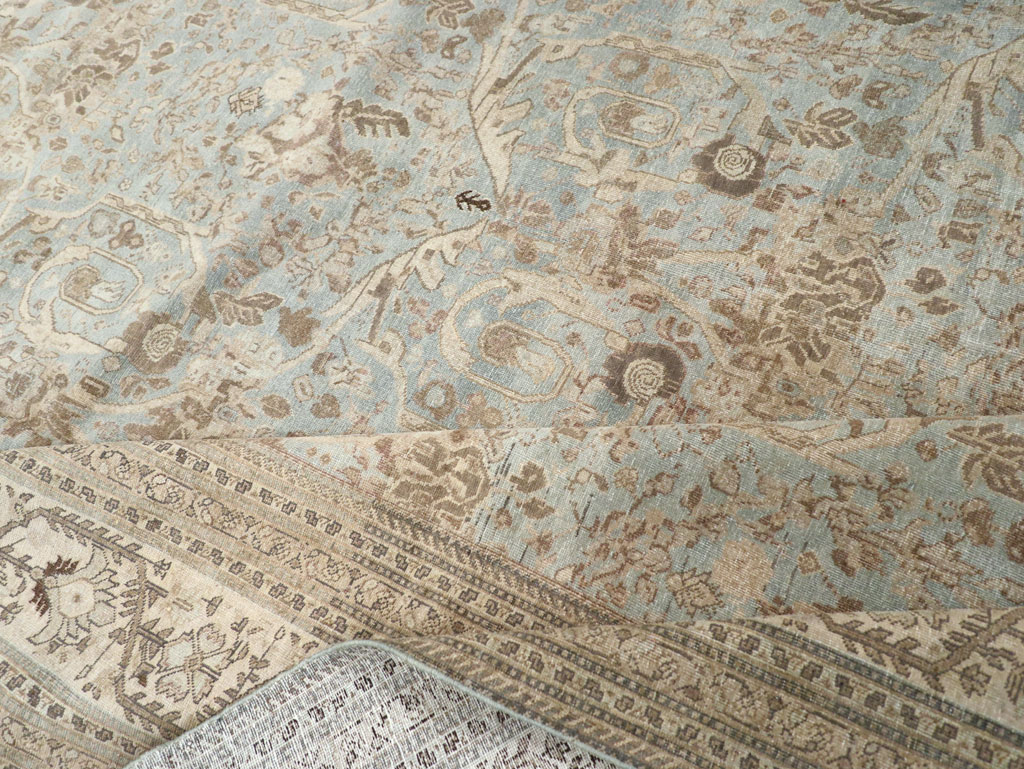 Antique Persian Tabriz Carpet, No.20476 - Galerie Shabab