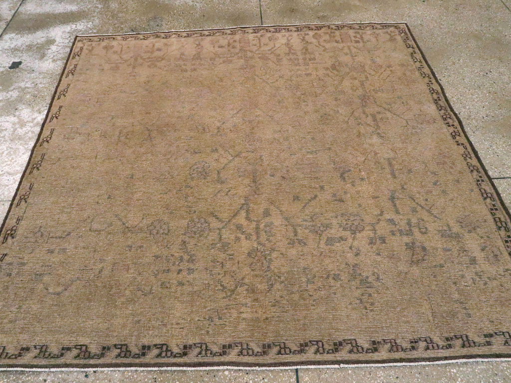 Vintage East Turkestan Khotan Square Carpet, No.20481 - Galerie Shabab