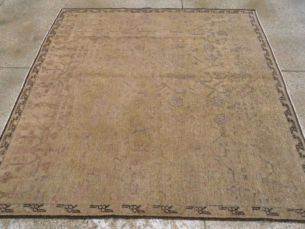 Vintage East Turkestan Khotan Square Carpet, No.20481 - Galerie Shabab