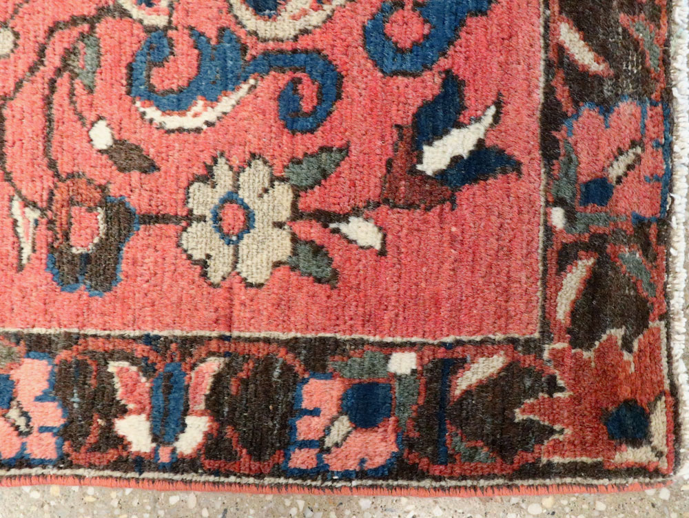 Antique Persian Hamadan Rug, No.20485 - Galerie Shabab