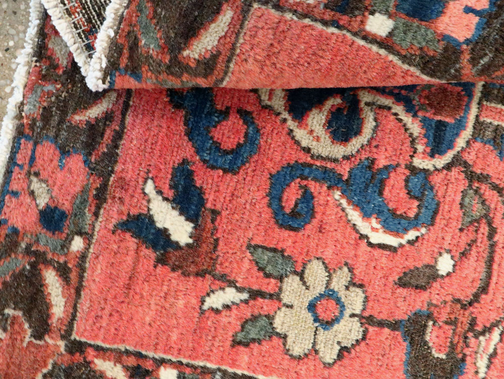 Antique Persian Hamadan Rug, No.20485 - Galerie Shabab