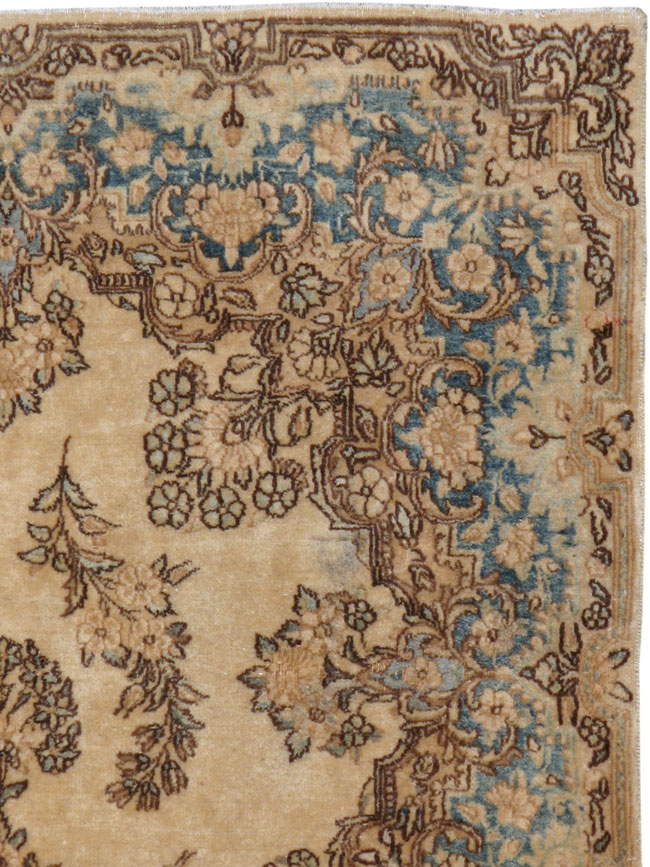 Antique Kerman Rug, No.20494 - Galerie Shabab
