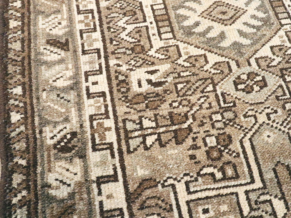 Vintage Persian Karajeh Rug, No.20497 - Galerie Shabab