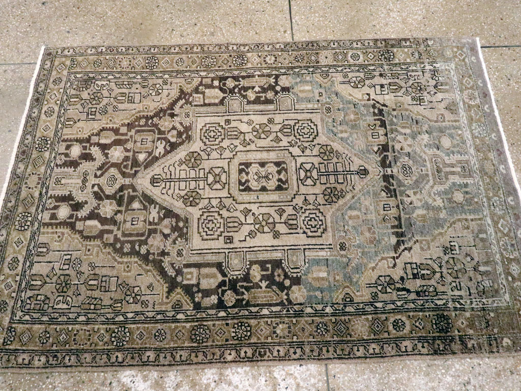 Vintage Persian Malayer Rug, No.20504 - Galerie Shabab