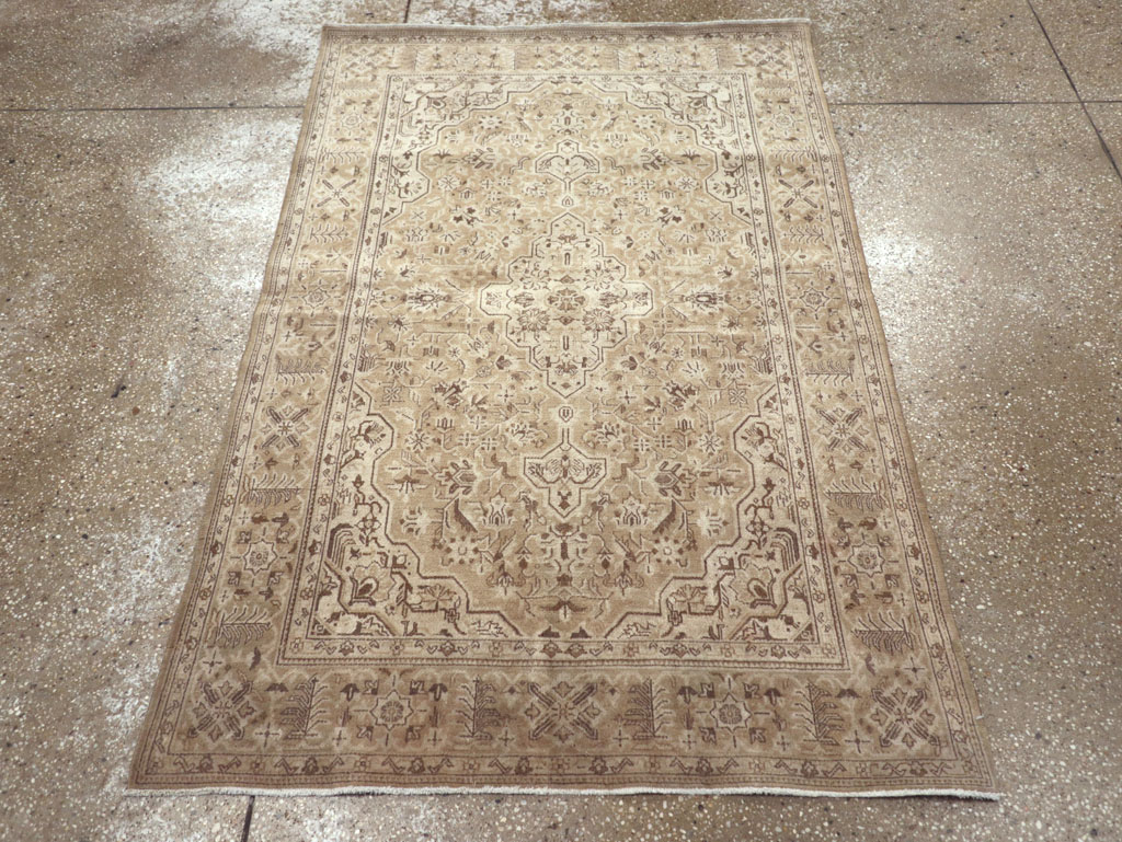 Vintage Persian Kashan Rug, No.20511 - Galerie Shabab