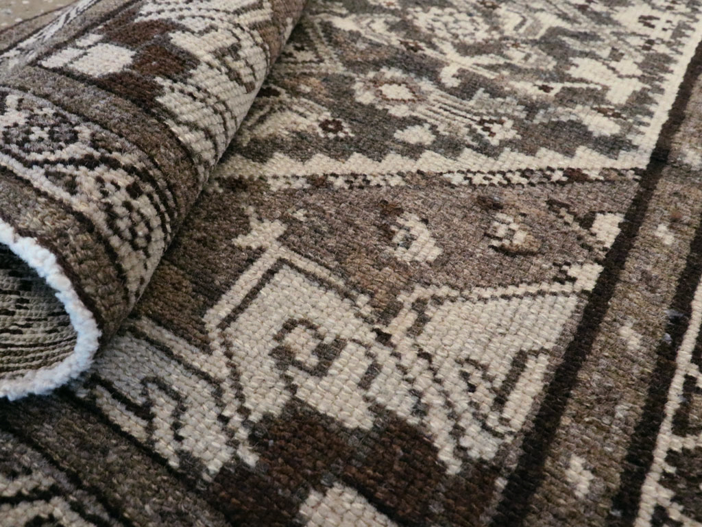 Vintage Persian Malayer Throw Rug, No.20513 - Galerie Shabab