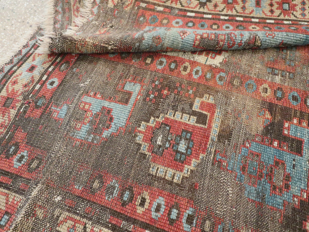 Antique Caucasian Kazak Distressed Rug, No.20515 - Galerie Shabab