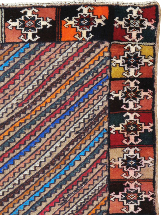 Vintage Persian Afshar Rug, No.20518 - Galerie Shabab