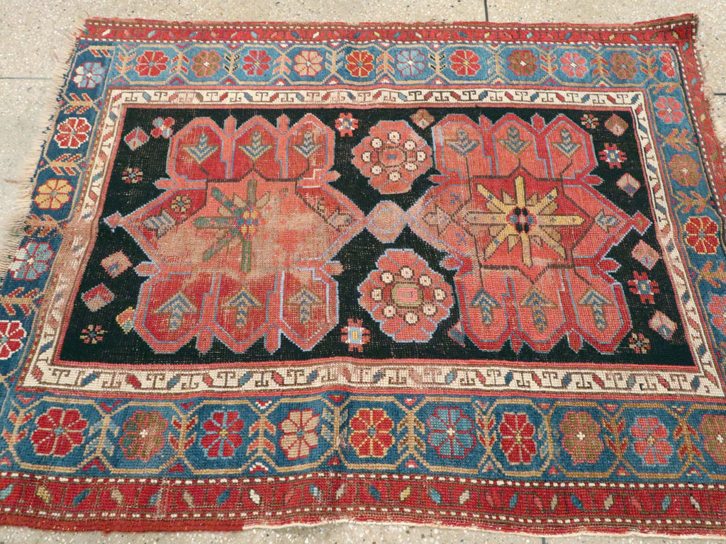 Antique Caucasian Kazak Distressed Rug, No.20526 - Galerie Shabab