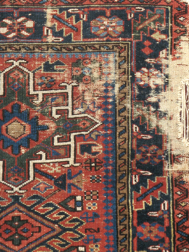 Antique Persian Karajeh Distressed Rug, No.20530 - Galerie Shabab