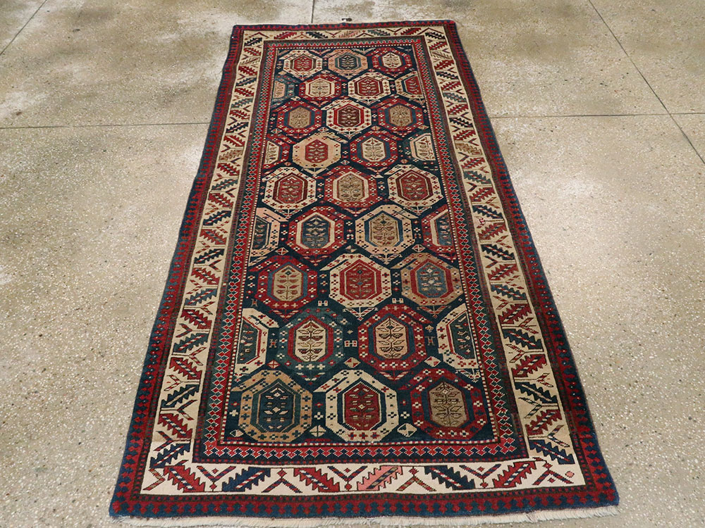 Antique Caucasian Kuba Rug, No.20534 - Galerie Shabab