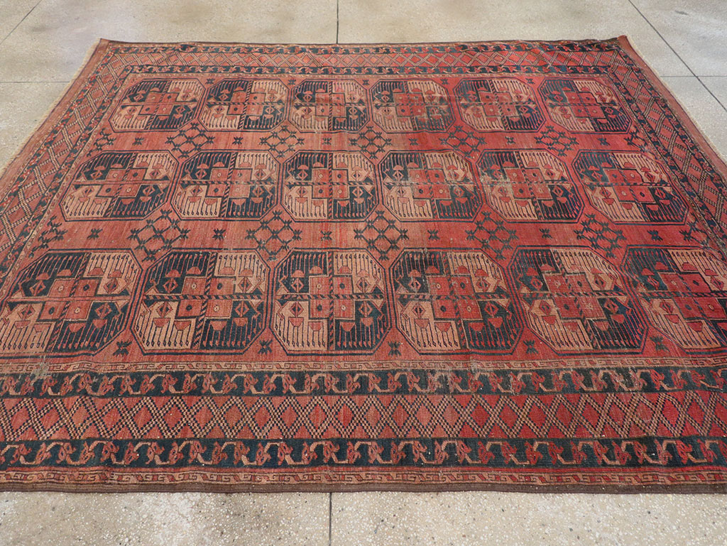 Antique Central Asian Turkoman Distressed Rug, No.20536 - Galerie Shabab