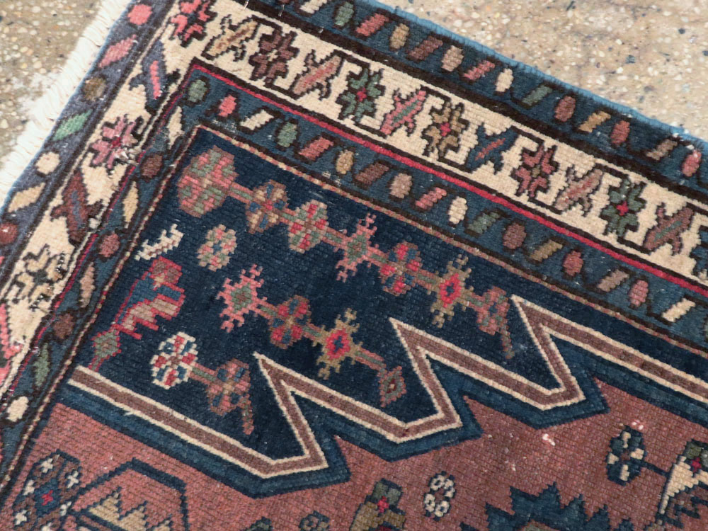 Antique Persian Malayer Rug, No.20538 - Galerie Shabab