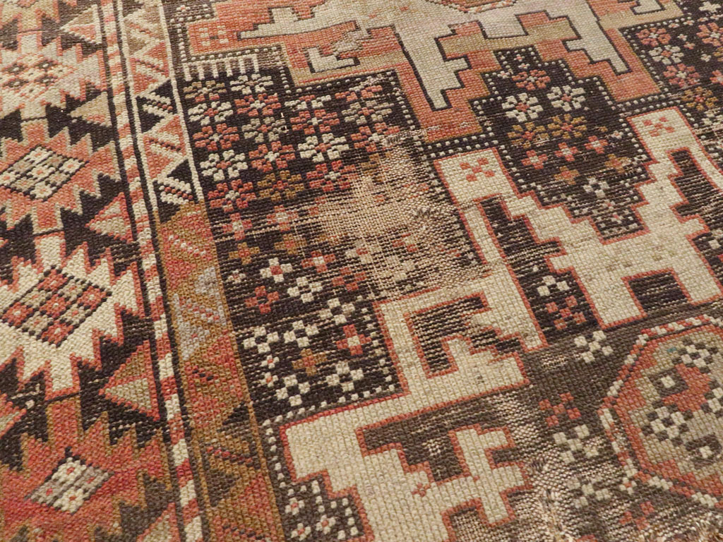 Antique Caucasian Kuba Distressed Rug, No.20547 - Galerie Shabab