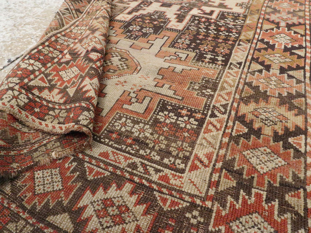 Antique Caucasian Kuba Distressed Rug, No.20547 - Galerie Shabab