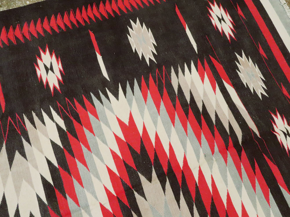 Vintage Indian Flat-weave Dhurrie Carpet, No.20550 - Galerie Shabab