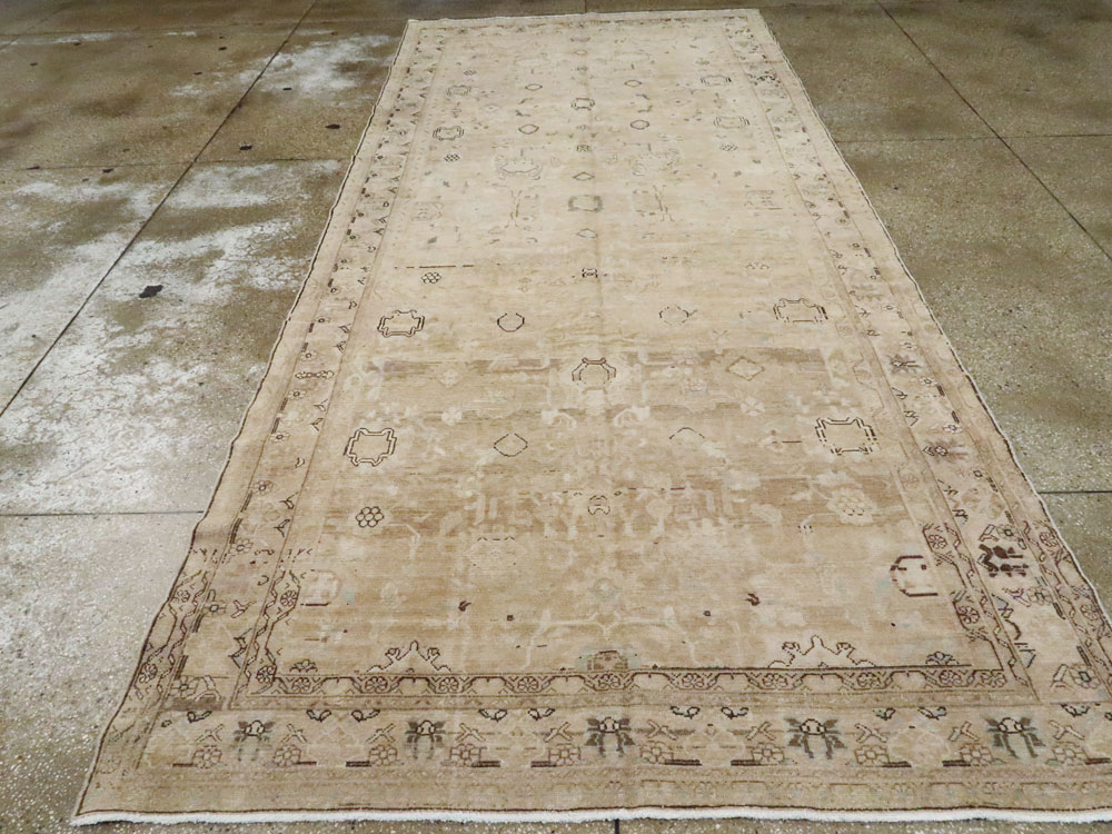 Vintage Persian Malayer Carpet, No.20555 - Galerie Shabab