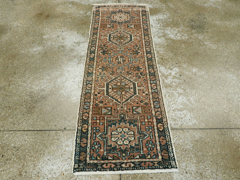 Vintage Persian Karajeh Runner, No.20583 - Galerie Shabab