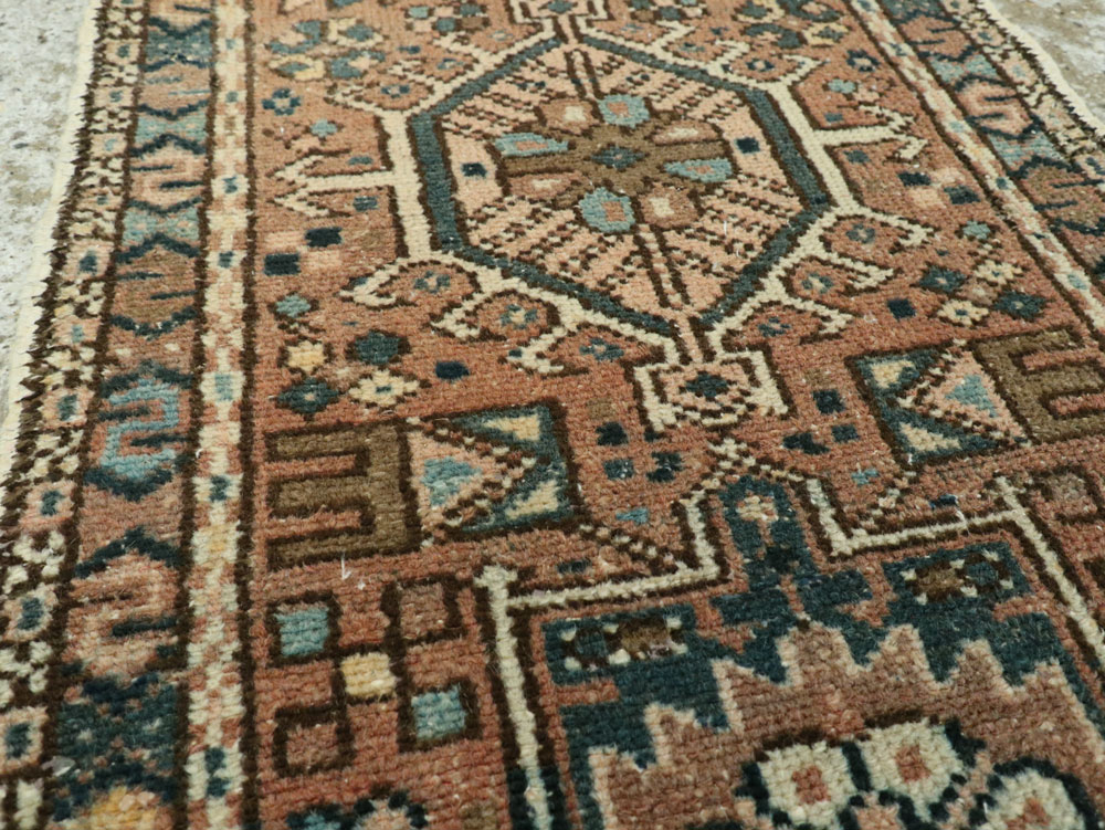 Vintage Persian Karajeh Runner, No.20583 - Galerie Shabab