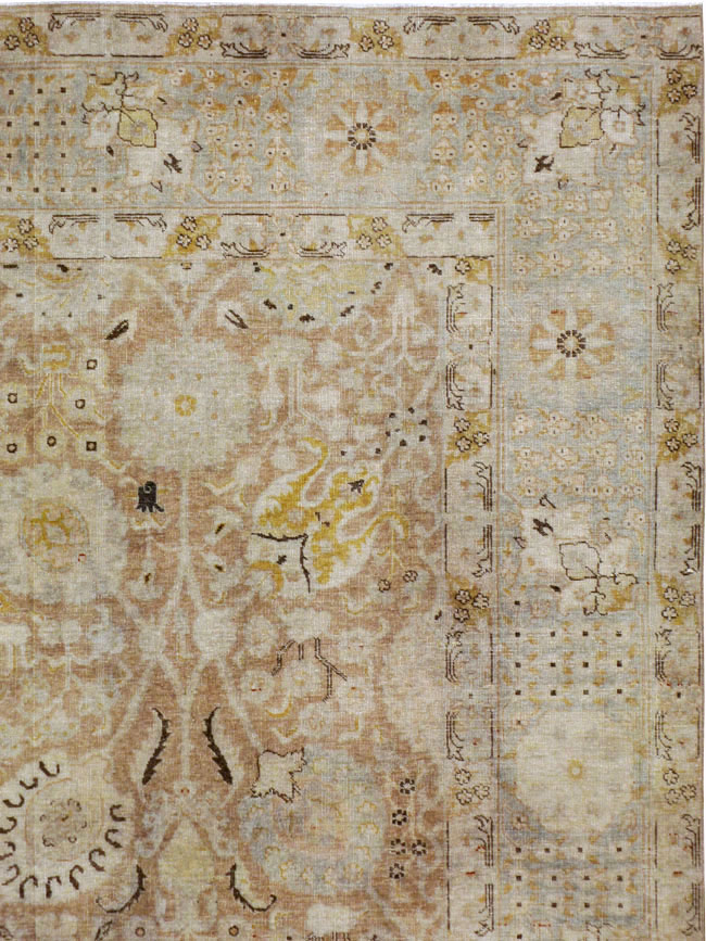 Antique Persian Tabriz Carpet, No.20586 - Galerie Shabab