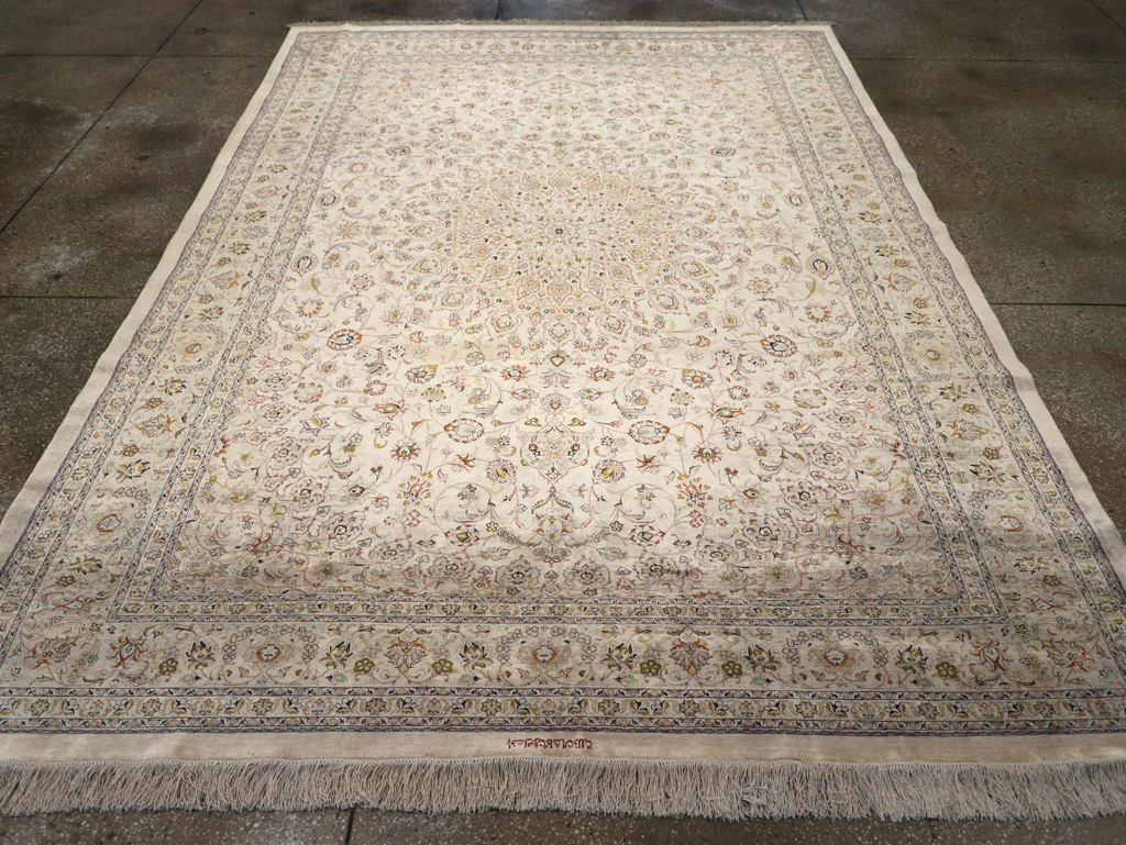 Vintage Persian Kashan Silk Carpet, No.20595 - Galerie Shabab