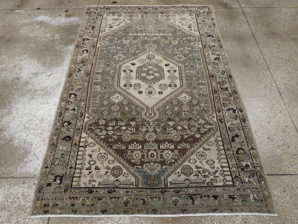 Vintage Persian Malayer Rug, No.20615 - Galerie Shabab