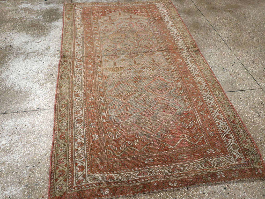 Vintage Persian Kurdish Rug, No.20629 - Galerie Shabab