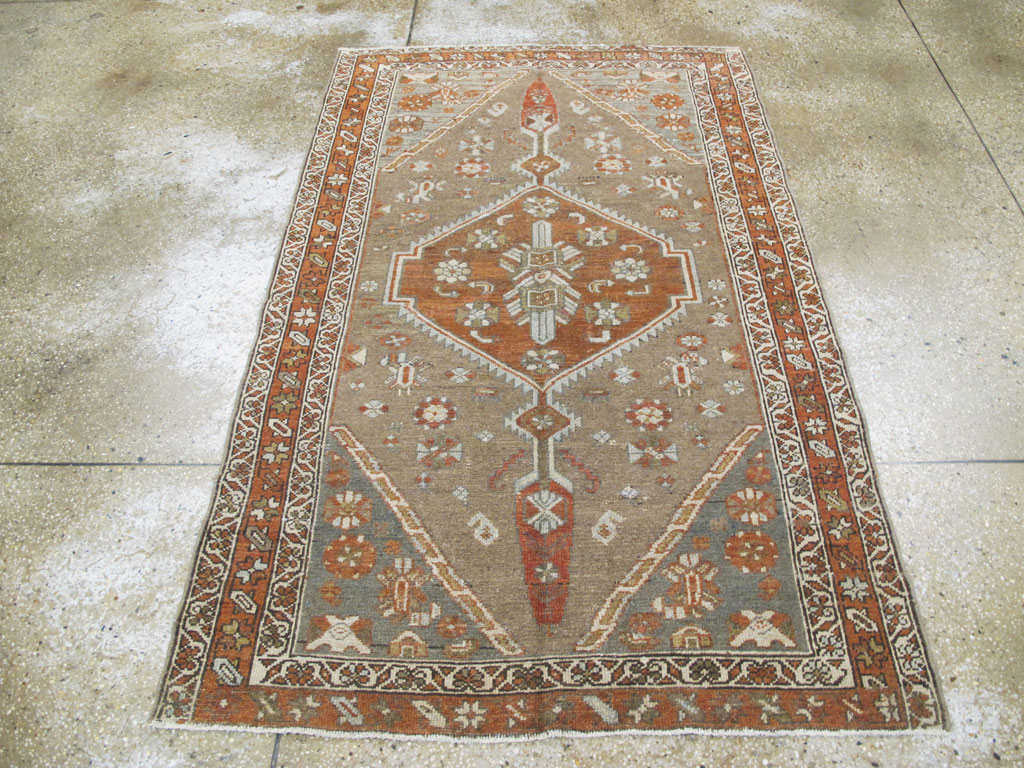 Vintage Persian Kurdish Rug, No.20633 - Galerie Shabab