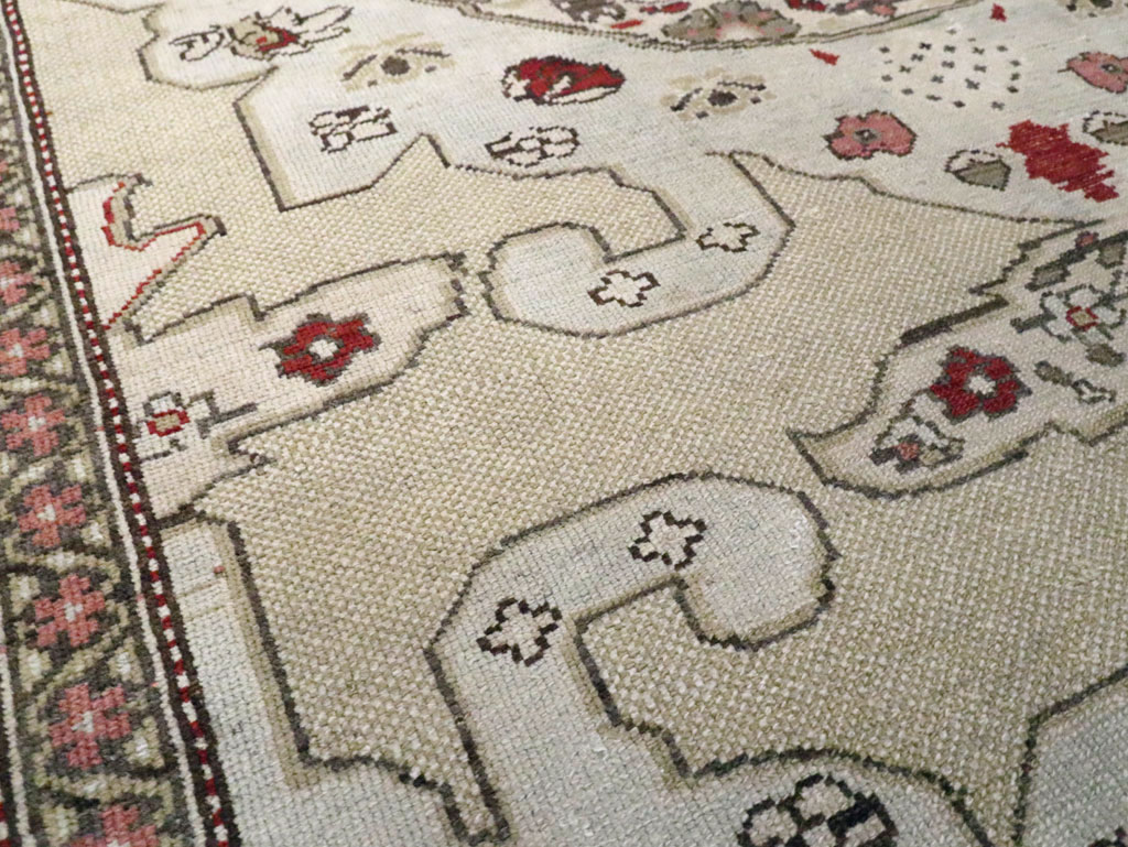 Antique Persian Malayer Rug, No.20636 - Galerie Shabab