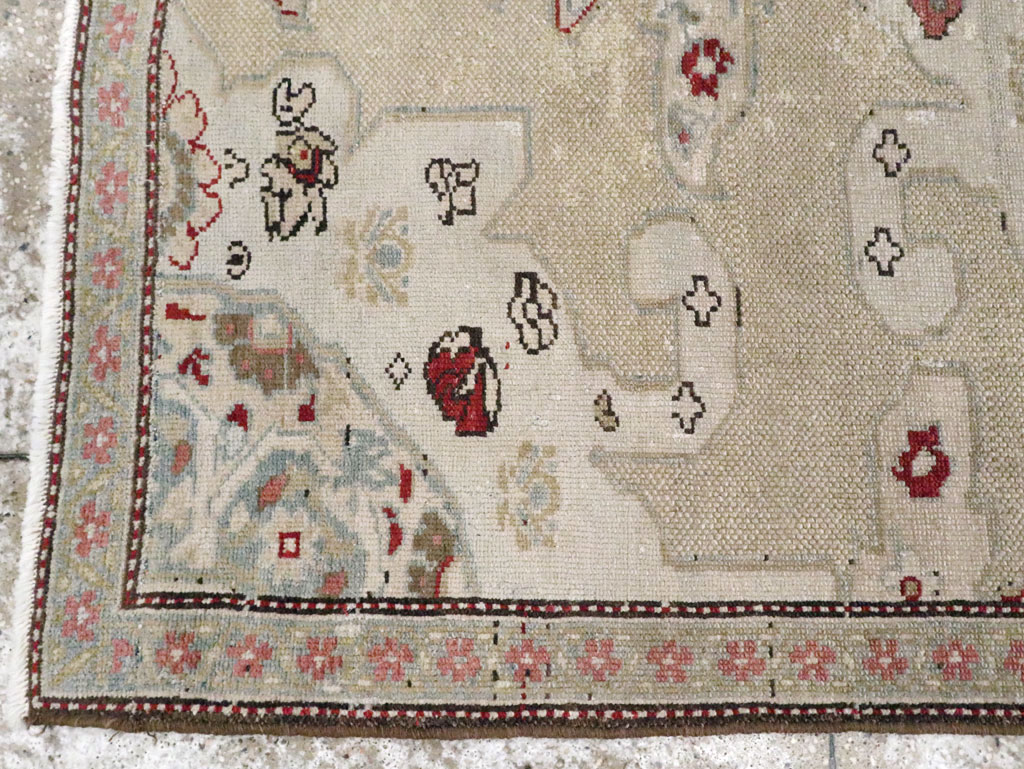 Antique Persian Malayer Rug, No.20636 - Galerie Shabab