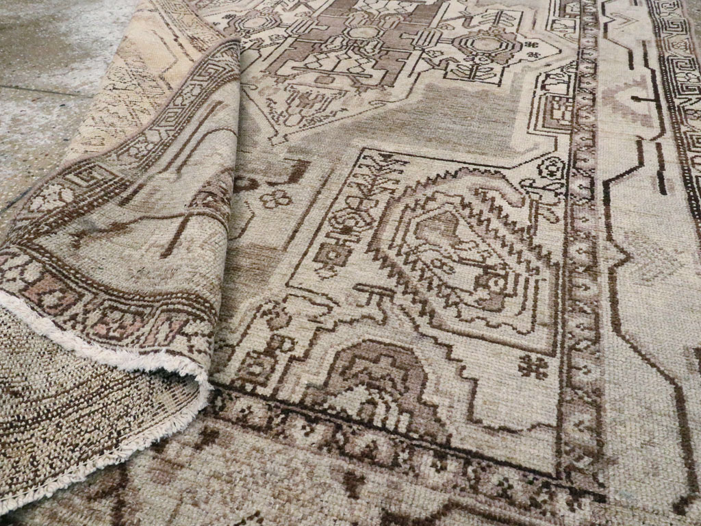 Vintage Persian Malayer Rug, No.20641 - Galerie Shabab
