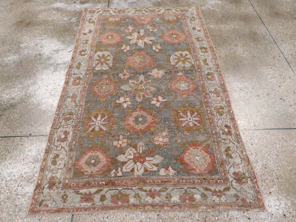 Antique Persian Kurdish Rug, No.20642 - Galerie Shabab
