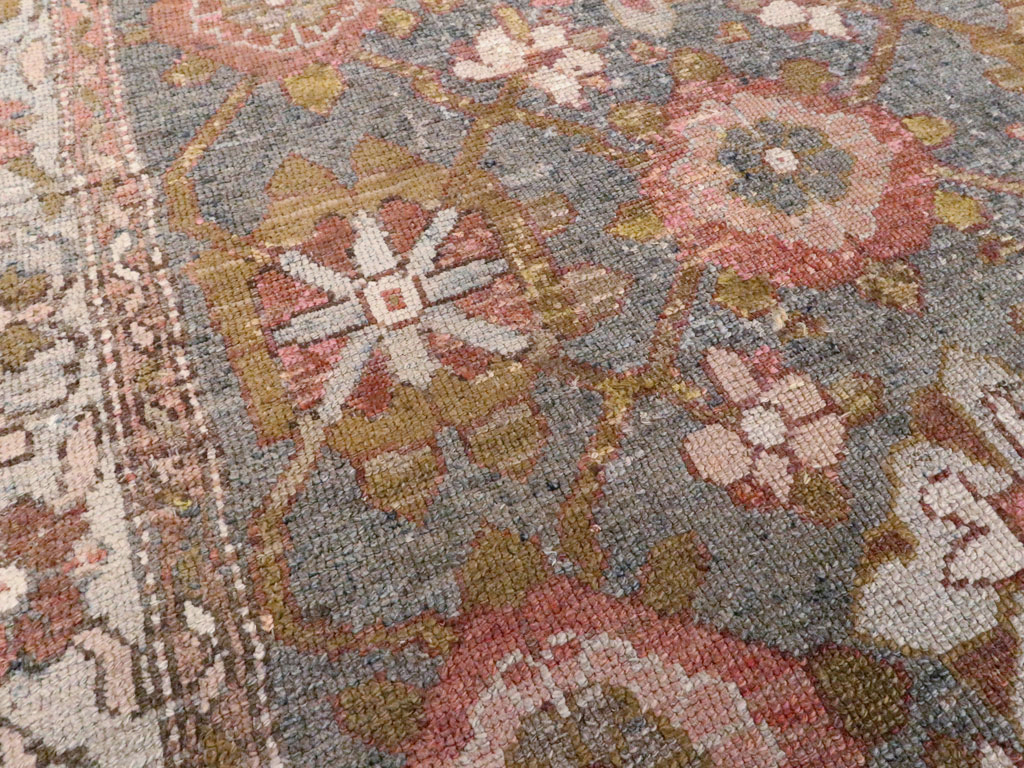 Antique Persian Kurdish Rug, No.20642 - Galerie Shabab