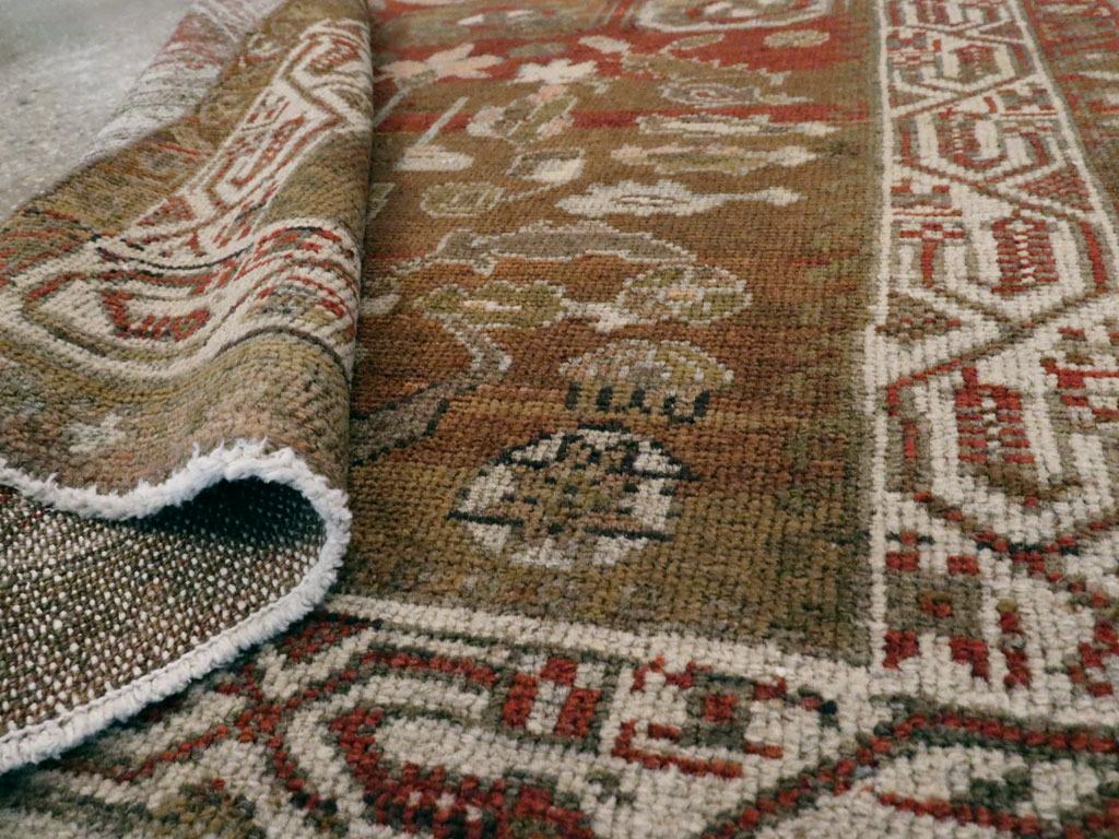 Vintage Persian Kurdish Rug, No.20669 - Galerie Shabab