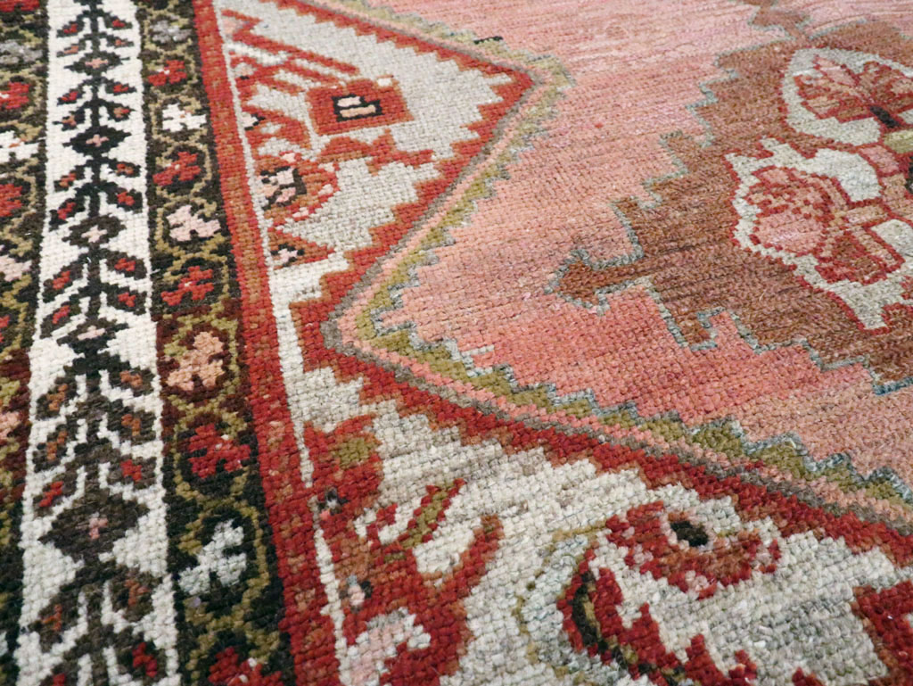 Antique Persian Malayer Rug, No.20673 - Galerie Shabab