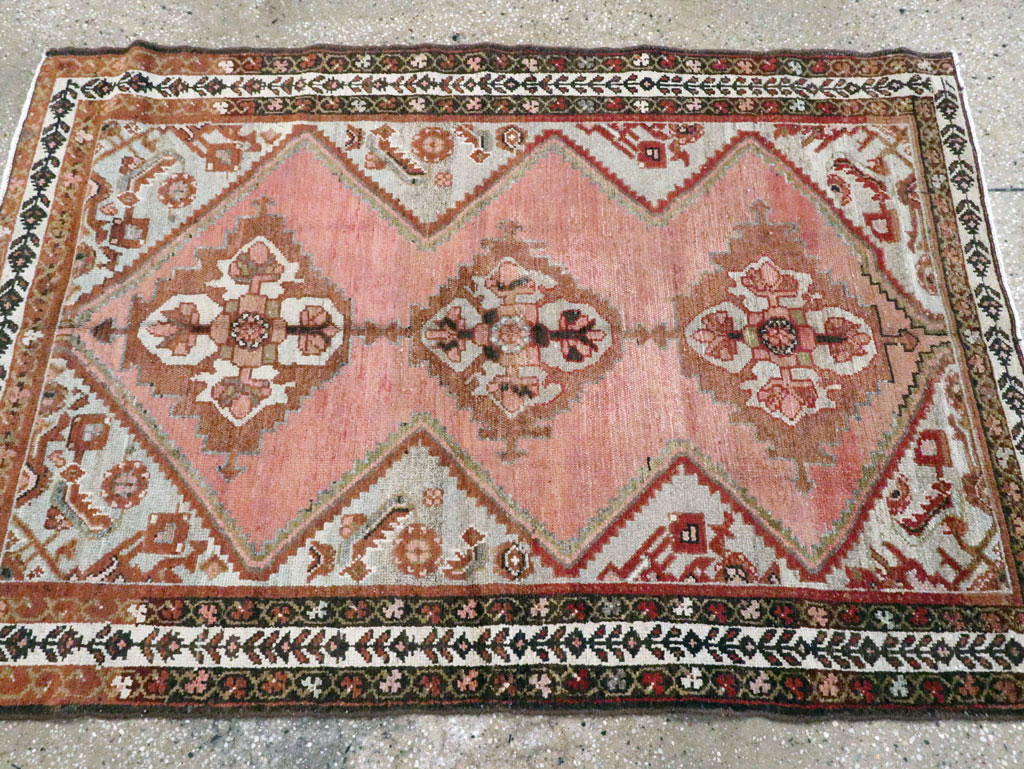 Antique Persian Malayer Rug, No.20673 - Galerie Shabab