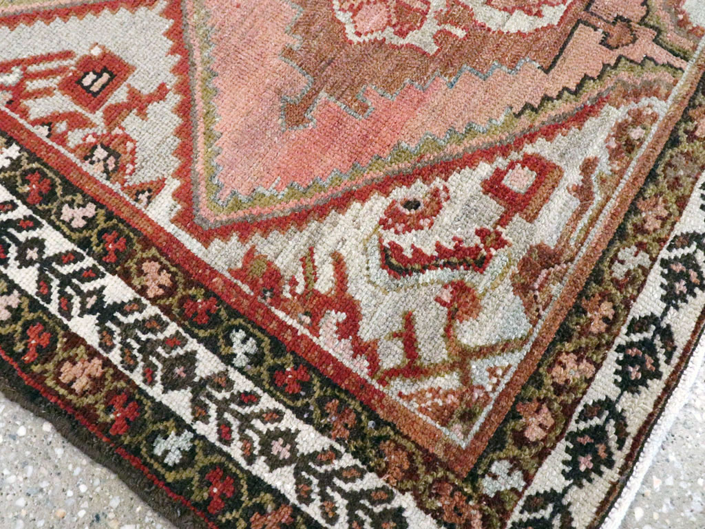 Antique Persian Malayer Rug, No.20673 - Galerie Shabab