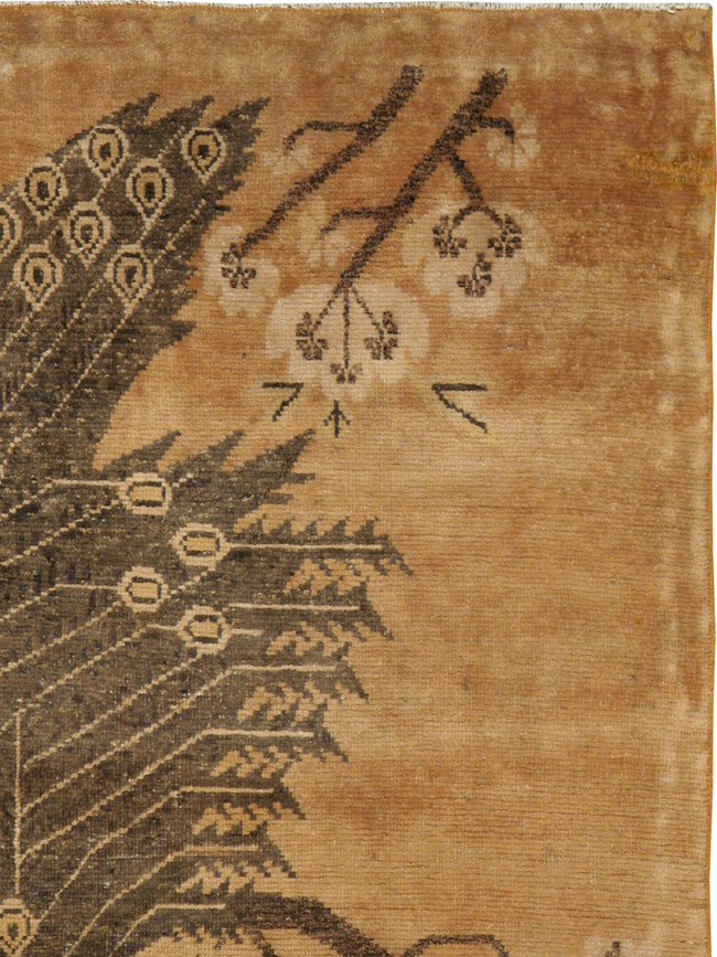 Antique East Turkestan Khotan Pictorial Rug, No.20678 - Galerie Shabab