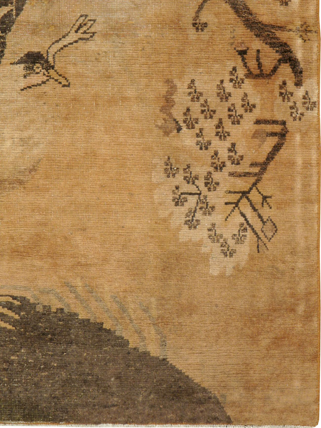 Antique East Turkestan Khotan Pictorial Rug, No.20678 - Galerie Shabab