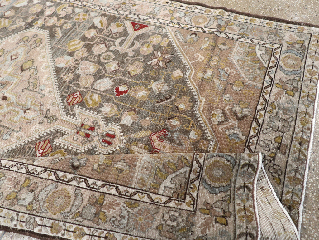 Vintage Persian Malayer Rug, No.20680 - Galerie Shabab