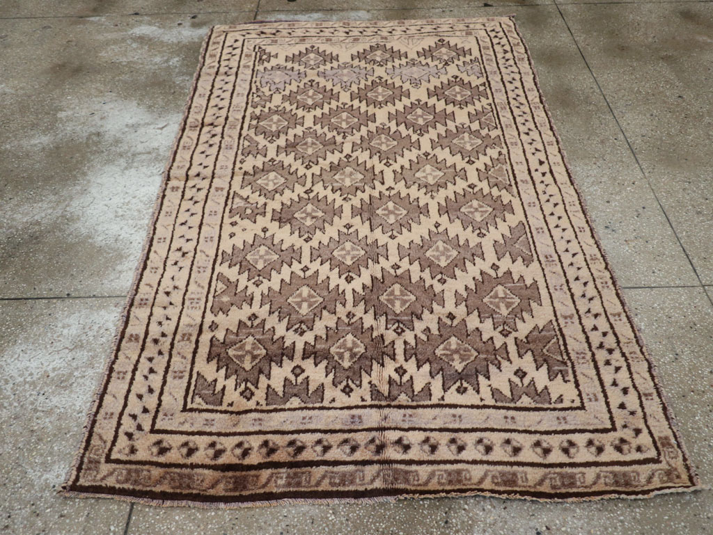 Vintage Persian Baluch Rug, No.20683 - Galerie Shabab