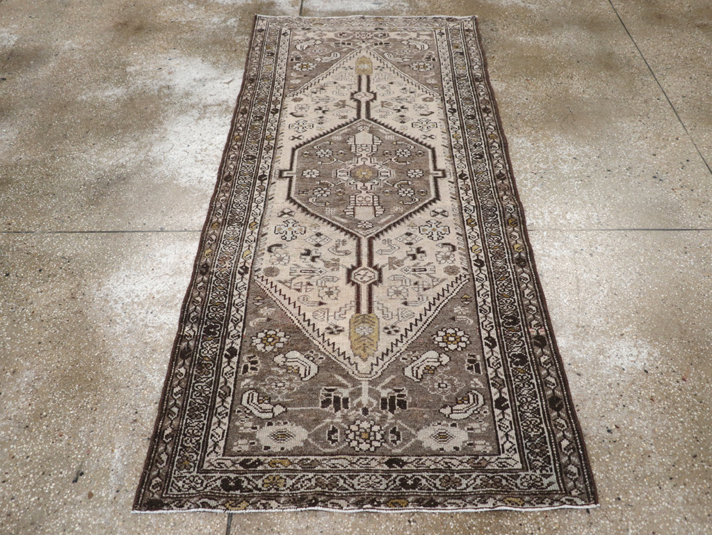 Vintage Persian Malayer Rug, No.20684 - Galerie Shabab