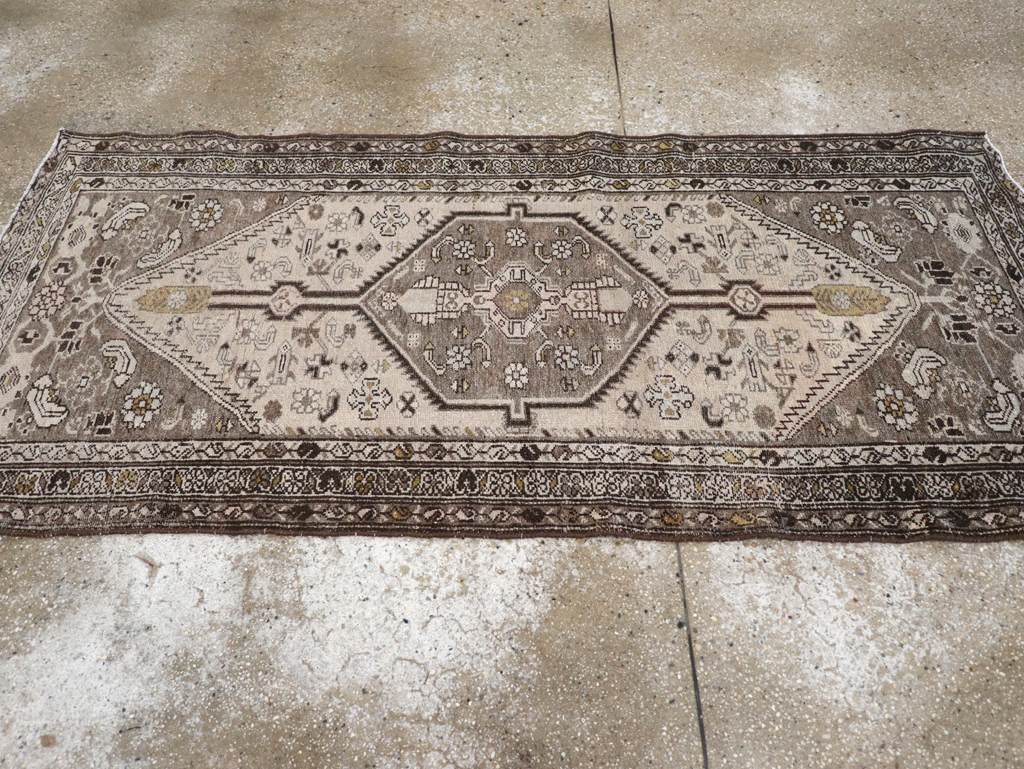Vintage Persian Malayer Rug, No.20684 - Galerie Shabab