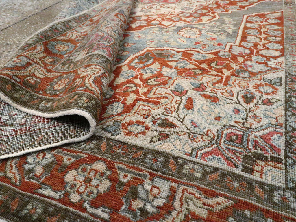 Antique Persian Tabriz Rug, No.20694 - Galerie Shabab